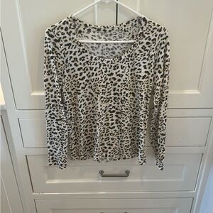 Banana Republic Leopard Long Sleeve Top